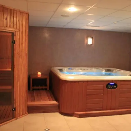 Otel White Lavina &